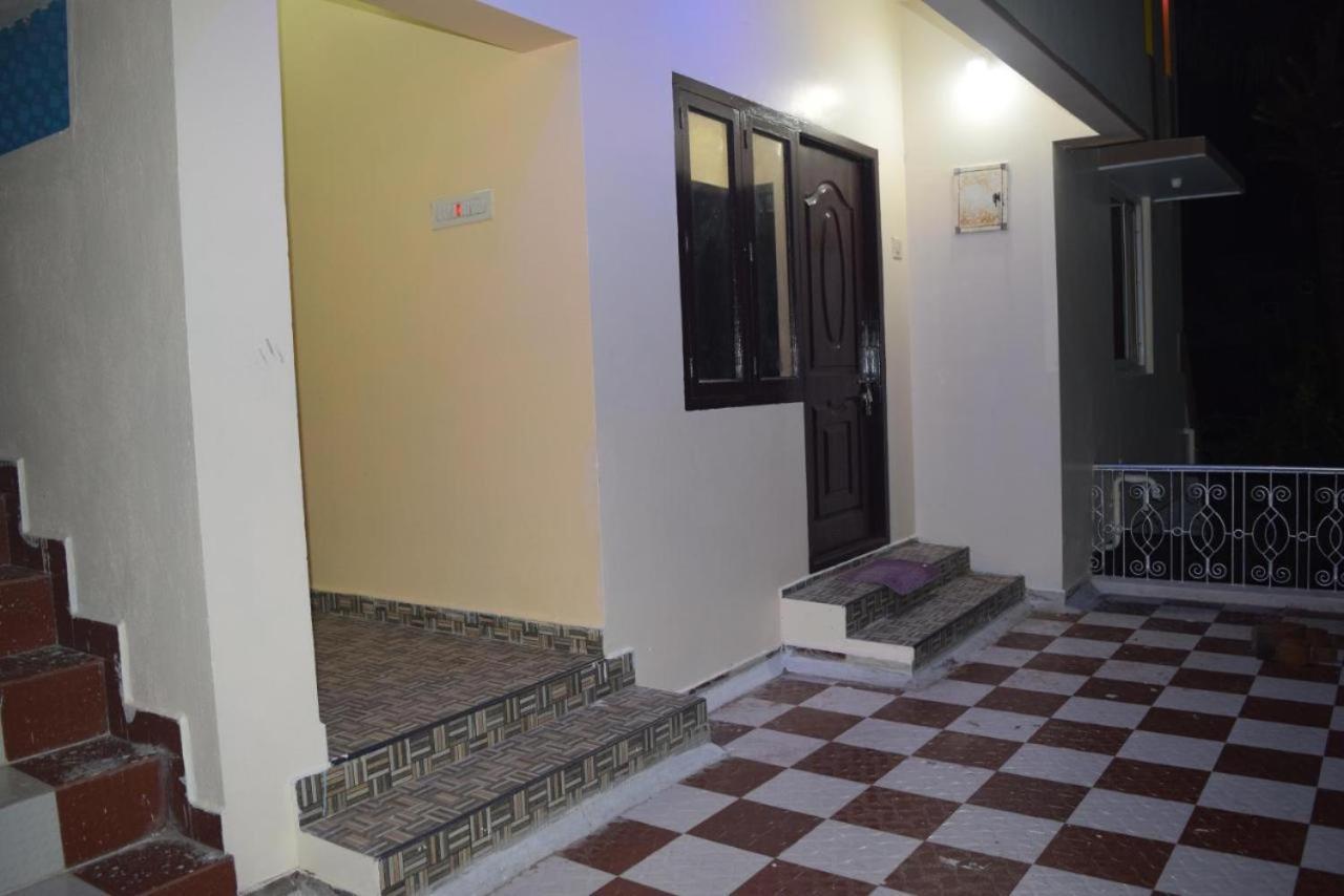 Velanganni Vinodth Homestay Εξωτερικό φωτογραφία